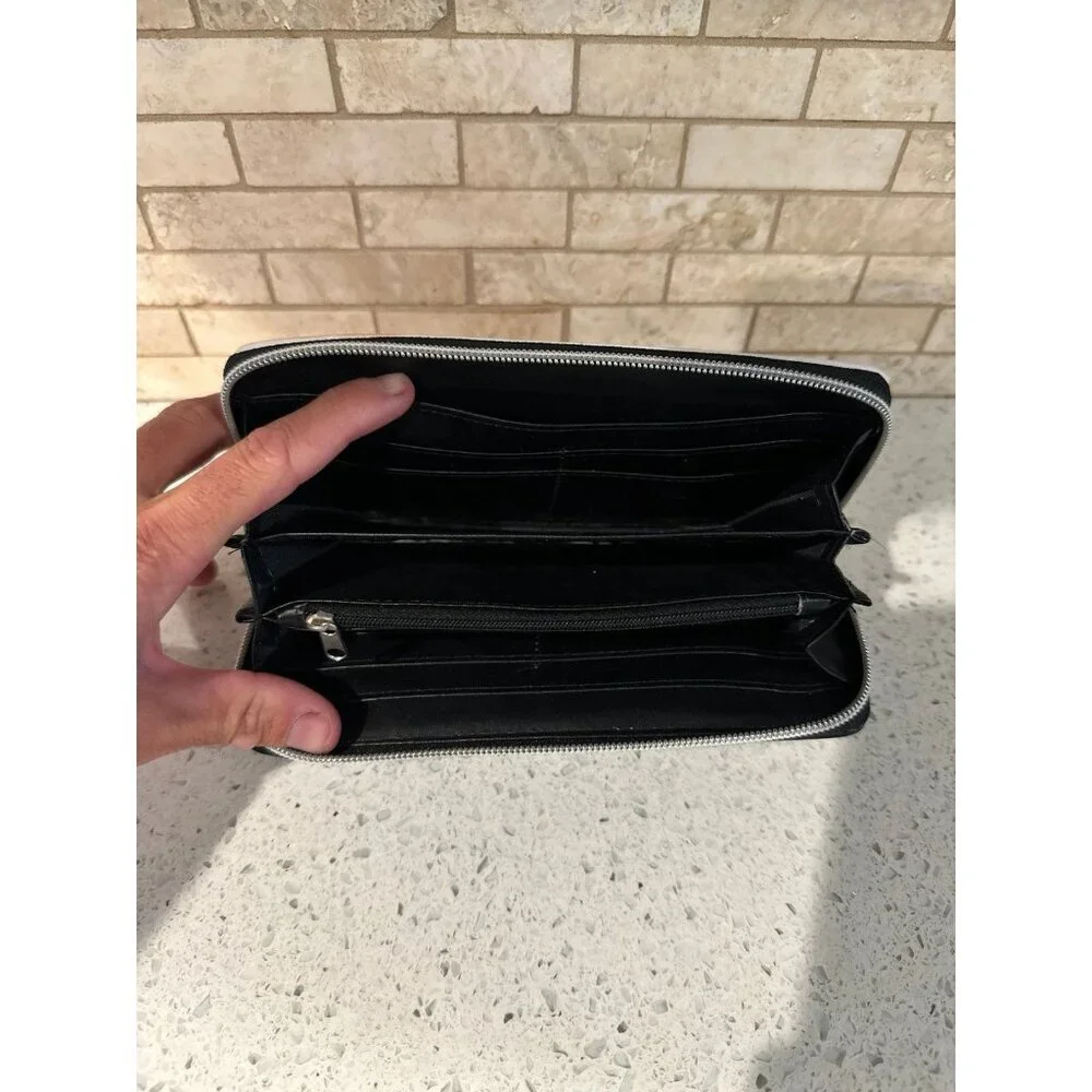 Disney Star Wars The Mandalorian zip around‎ Wallet-